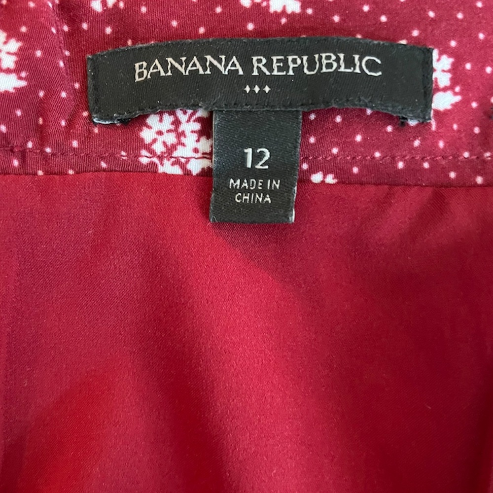 Banana Republic Red Fit & Flare Mini Skirt w/ White Floral & Dot Print - Picture 2 of 4
